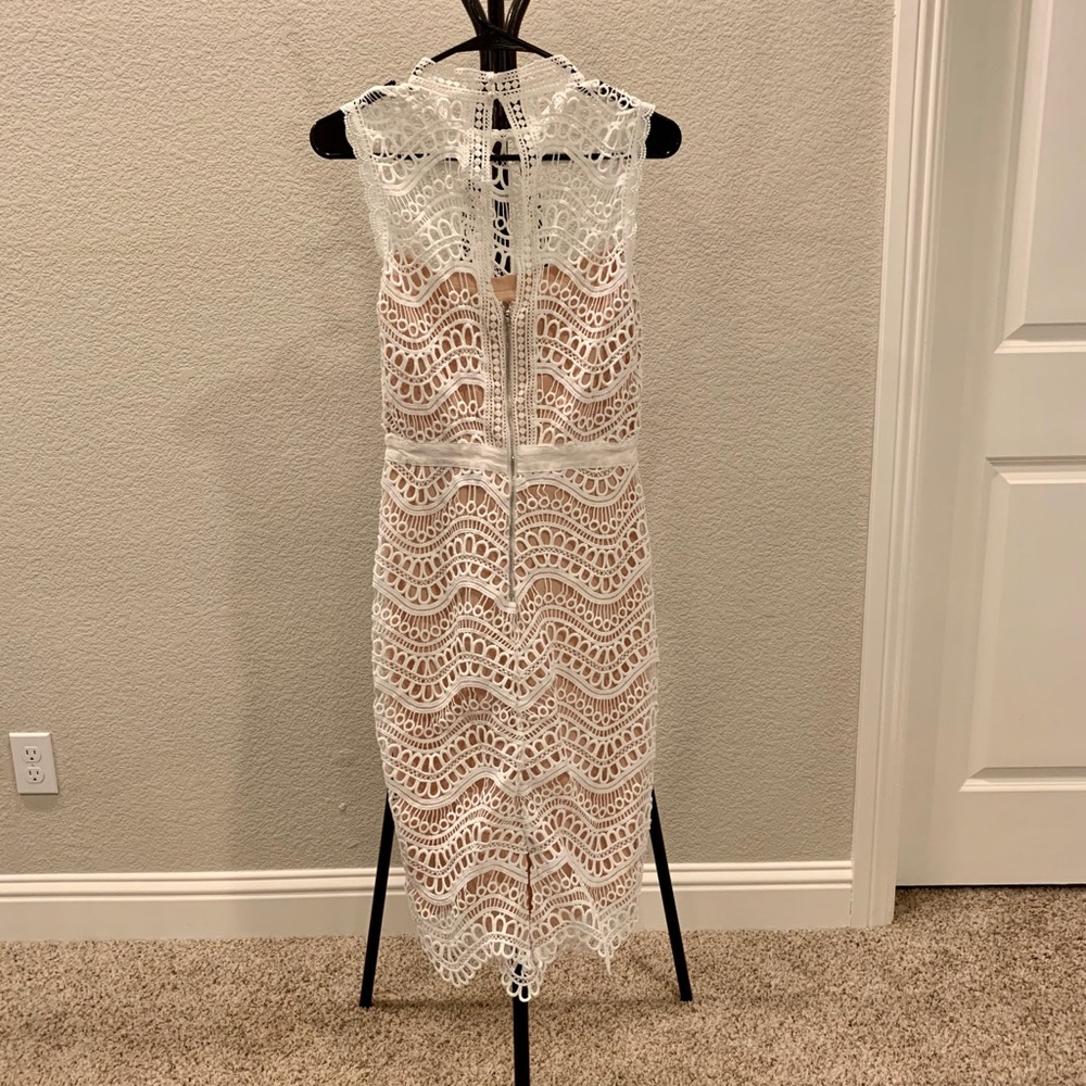 Vici Crochet Lace Midi Dress - Picture 5 of 8